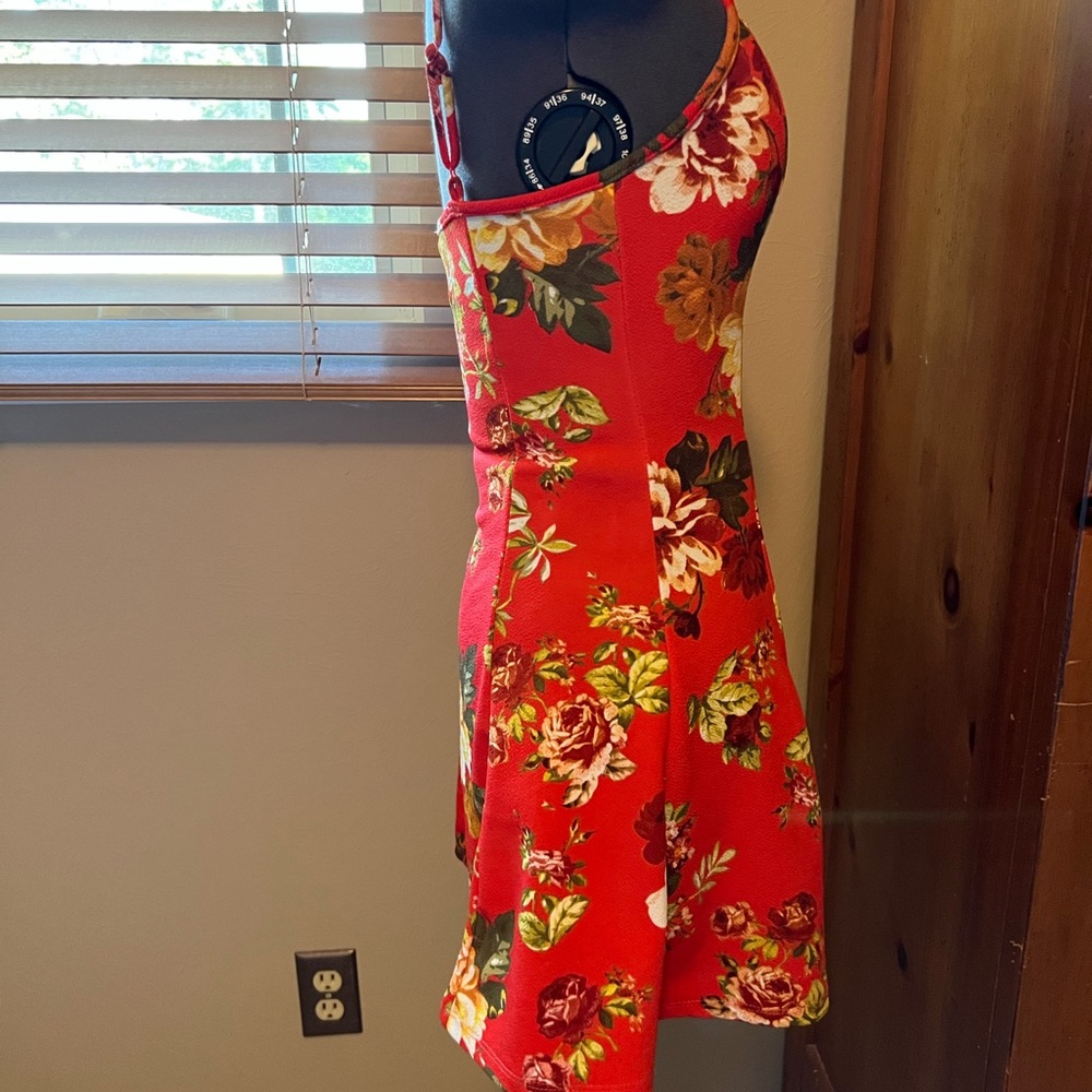 Ambiance Apparel - Picture 2 of 4
